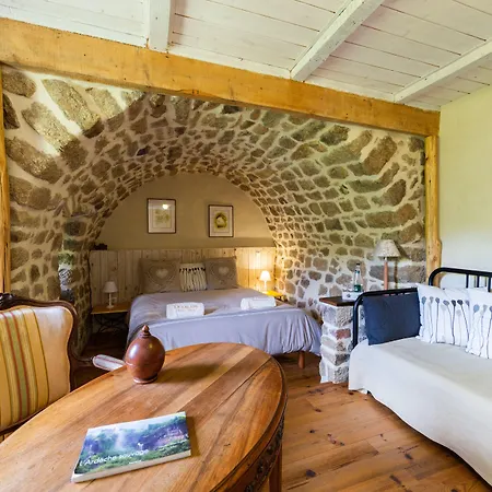 La Calade Hotel